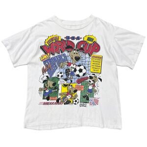 Vintage 1994 World Cup Soccer Striker Dog Mascot Comic Players Single T Shirt